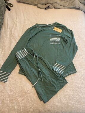 Ekoauer Teal Green Striped Pocket Pajama Set